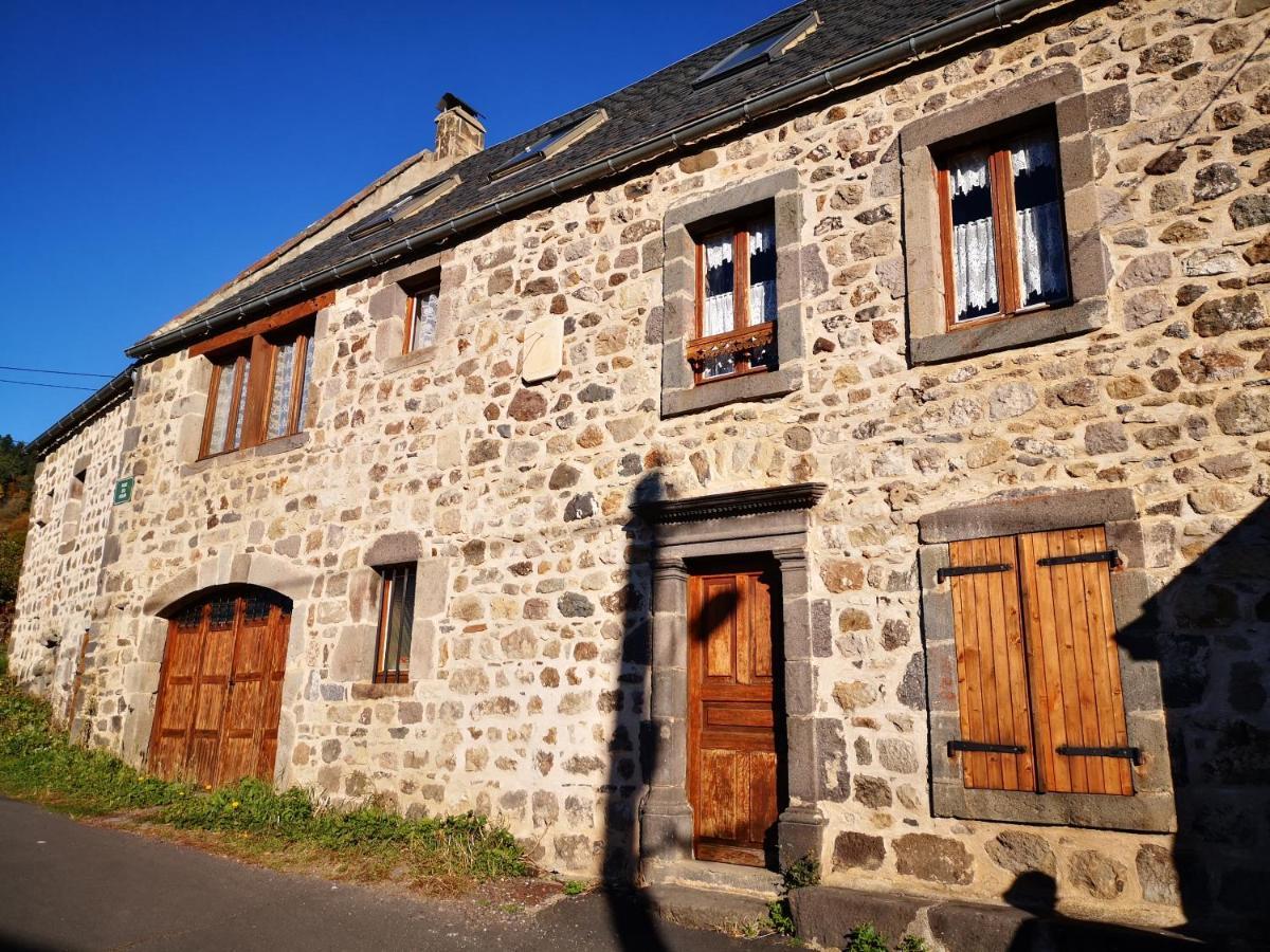 Maison De Varennes Chambon-sur-Lac Exterior foto